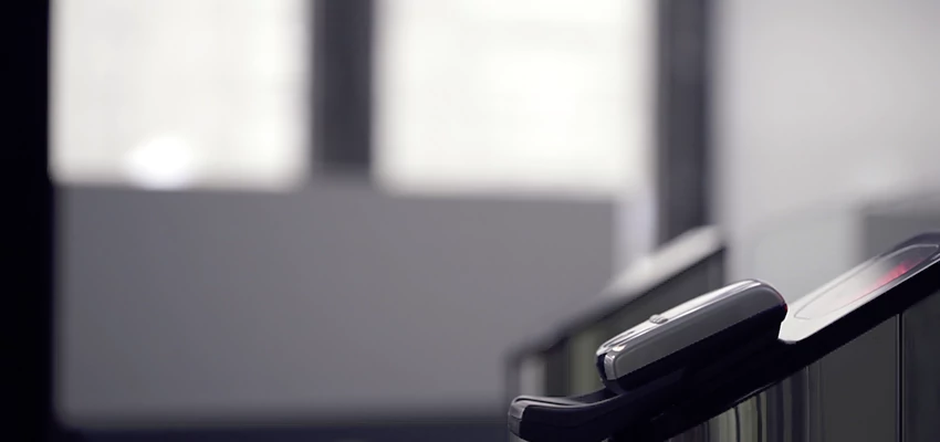 Commercial Automatic Door Locks Repair in Los Angeles, CA