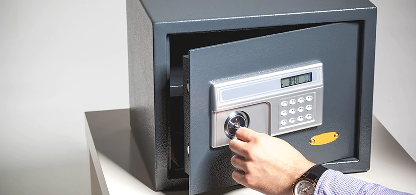 Jewelry Safe Unlocking Service in Los Angeles, California